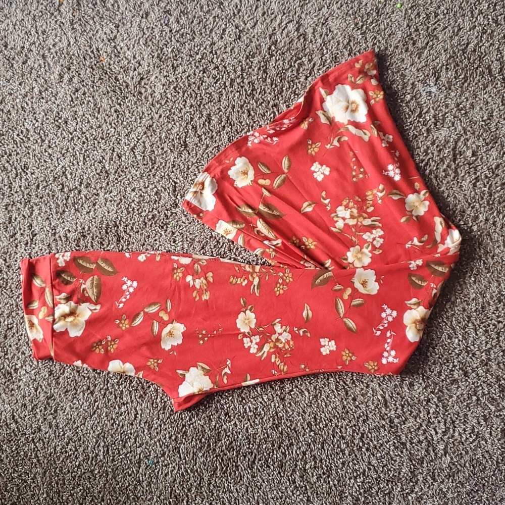 GOT STYLE Womens Red Floral Flare Pants